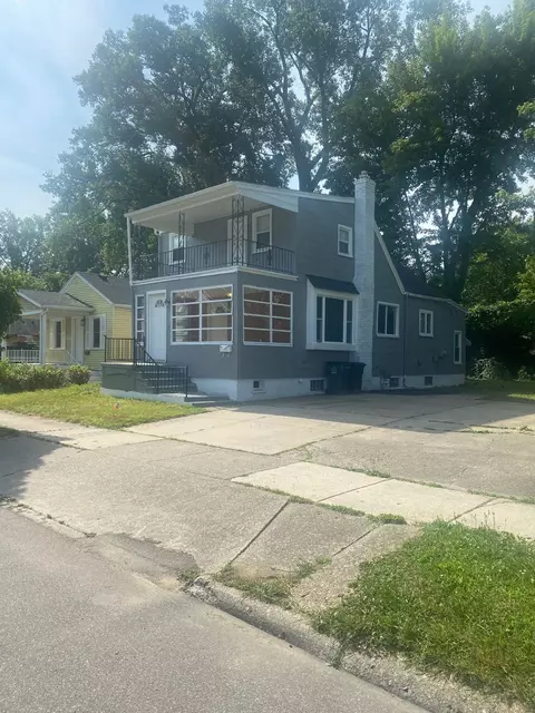 1528 Moorhouse St, Ferndale, MI 48220