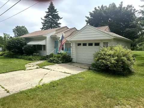 5670 Green Rd, Meridian, MI 48840