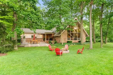 3374 Arden St, China, MI 48054