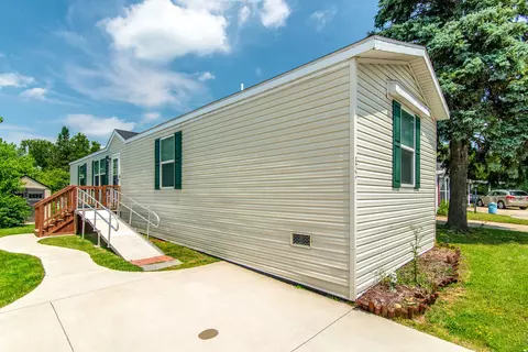 200 Flicker, Rochester Hills, MI 48309