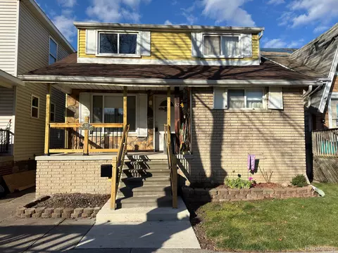 83 Stoner St, River Rouge, MI 48218