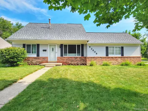 42608 Somerset, Canton, MI 48187