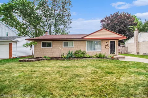 8341 Forrest Dr, Canton, MI 48187