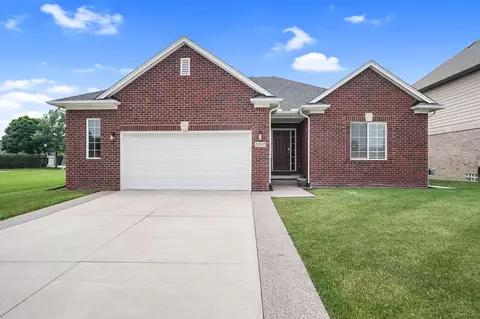 33247 Nicola, Fraser, MI 48026