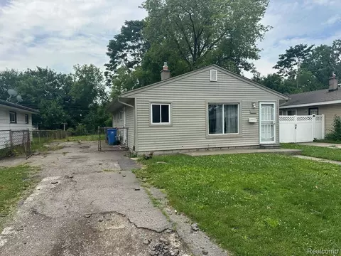 27047 Florence St, Inkster, MI 48141