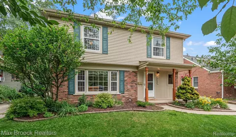 415 Englewood Ave, Royal Oak, MI 48073