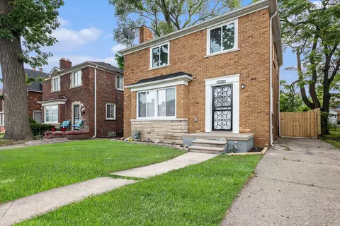 17329 Santa Rosa Dr, Detroit, MI 48221