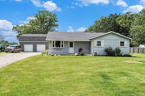 2121 Morrish Rd, Clayton, MI 48433