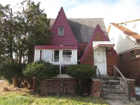 15327 Cheyenne St, Detroit, MI 48227