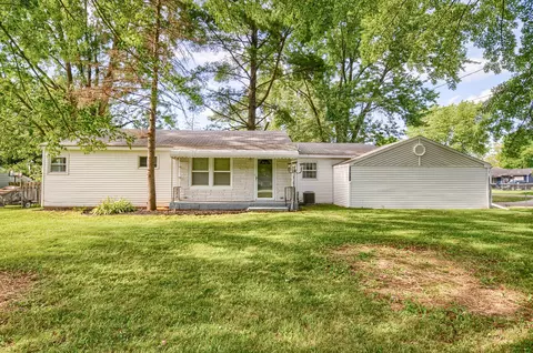 6101 E Pierson Rd, Flint, MI 48506