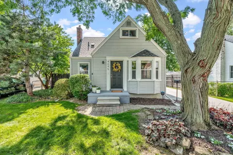 4095 Cummings Ave, Berkley, MI 48072