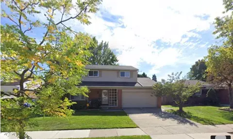 2294 Camilla Dr, Troy, MI 48083