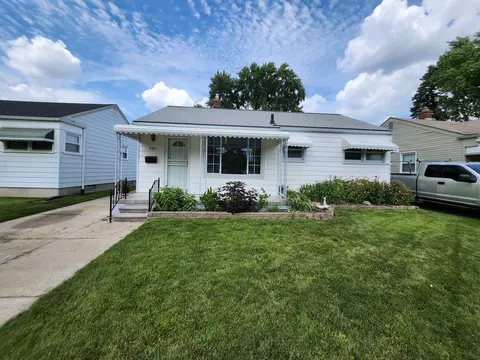 541 E Woodward Heights Blvd, Hazel Park, MI 48030