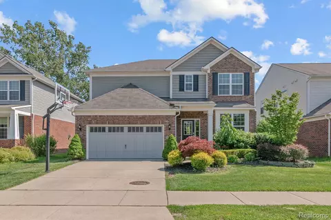 42533 Laird Ln, Canton, MI 48187