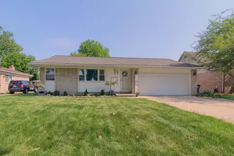 25130 Darin St, Taylor, MI 48180