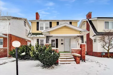 2489 Fullerton St, Detroit, MI 48238