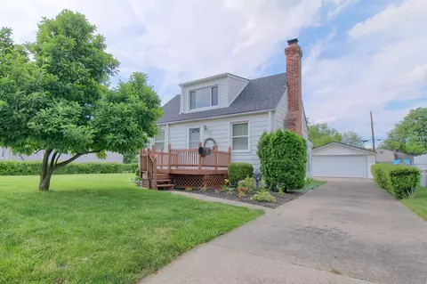 29522 Bridge St, Garden City, MI 48135