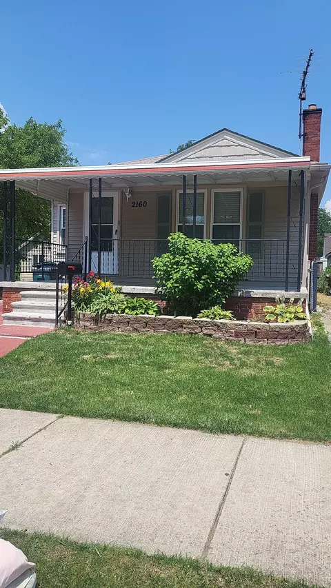 2160 College Ave, Lincoln Park, MI 48146