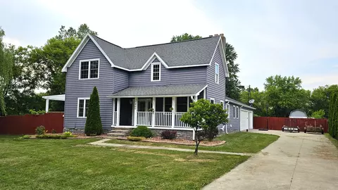 7460 Coldwater Rd, Flushing, MI 48433