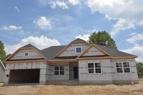 49 Candlelight Ct, Brighton, MI 48114