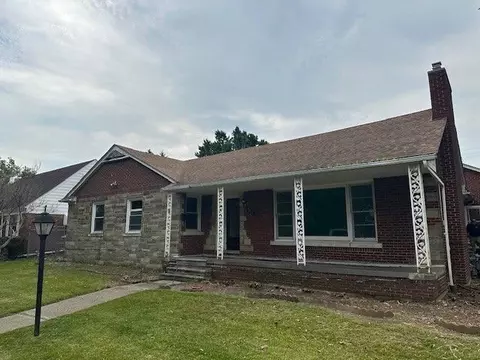 13035 Mackenzie St, Detroit, MI 48228