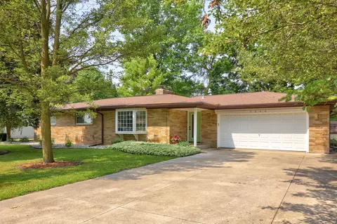 1345 Sheffield Dr, Saginaw, MI 48638