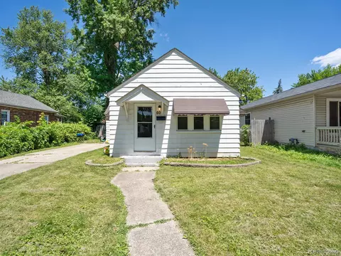 60 W Granet Ave, Hazel Park, MI 48030