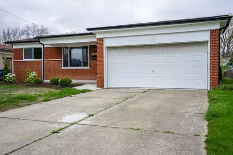 11903 Champaign Ave, Warren, MI 48089