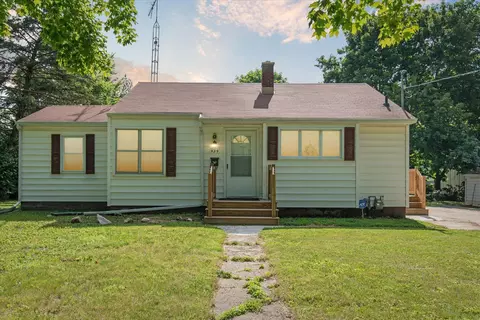 939 State St, Adrian, MI 49221