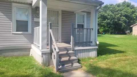 26342 Norfolk St, Inkster, MI 48141