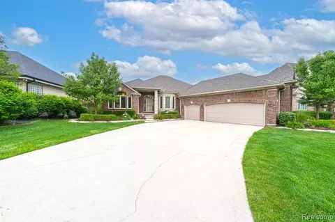 55545 Whitney, Shelby Township, MI 48315
