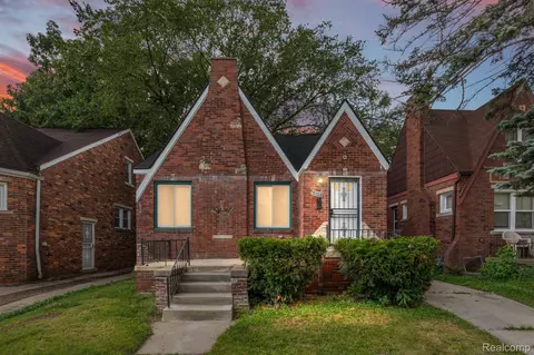 16599 Stansbury St, Detroit, MI 48235