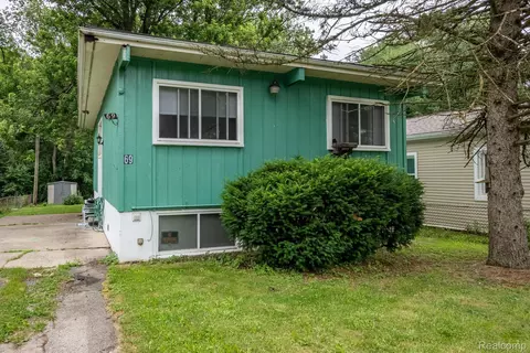69 Ohio St, Ypsilanti, MI 48198
