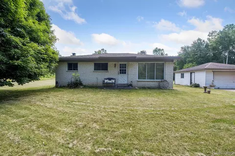 4140 Mack Rd, Oceola, MI 48855