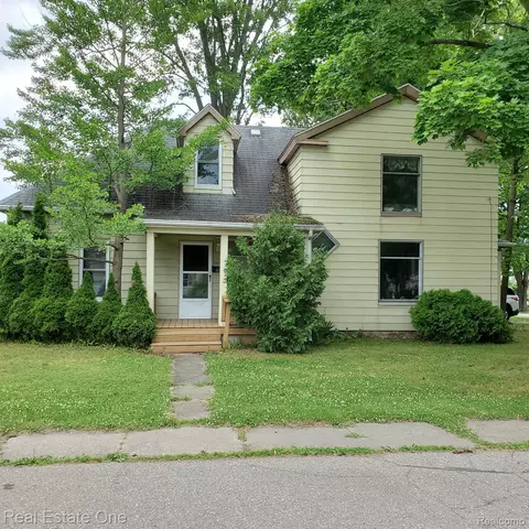 5553 Liberty St, Dryden, MI 48428