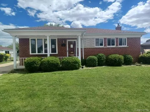 3424 Arden Dr, Warren, MI 48092