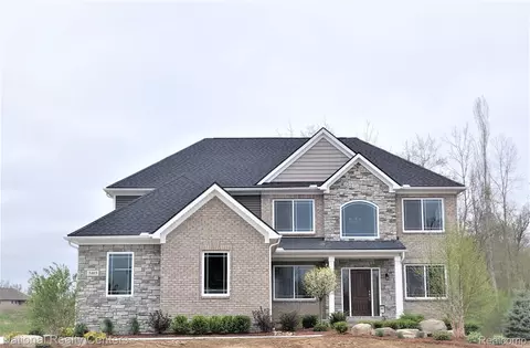 lot Apt 36 Stonewall E, Independence, MI 48348