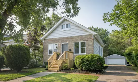 1657 Leroy St, Ferndale, MI 48220