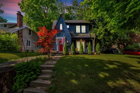 919 Frank St, Flint, MI 48504