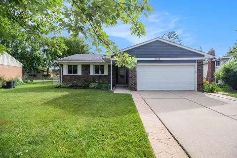 6582 Sturbridge Ln, Canton, MI 48187