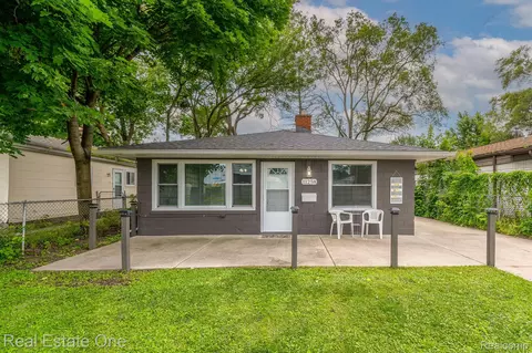 11258 Dodge Ave, Warren, MI 48089