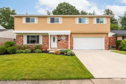 14428 Summerside St, Livonia, MI 48154