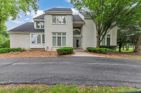 6297 Nicholas Dr, West Bloomfield, MI 48322