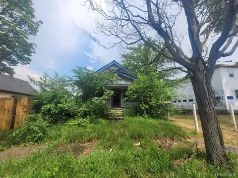 9722 Yosemite St, Detroit, MI 48204