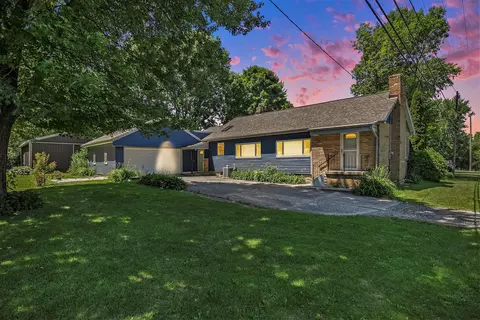 6075 Lennon Rd, Flint, MI 48473