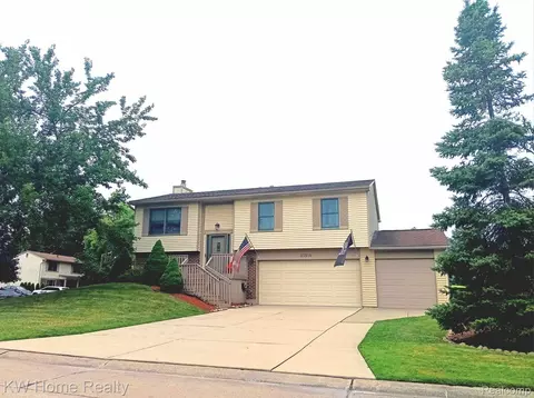 23515 Nilan Dr, Novi, MI 48375