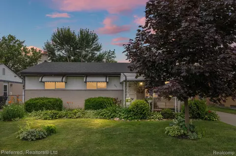767 Denice St, Westland, MI 48186