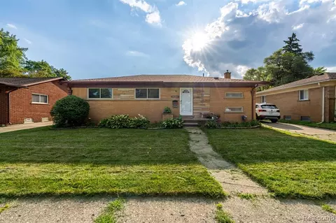14381 Brentwood St, Livonia, MI 48154