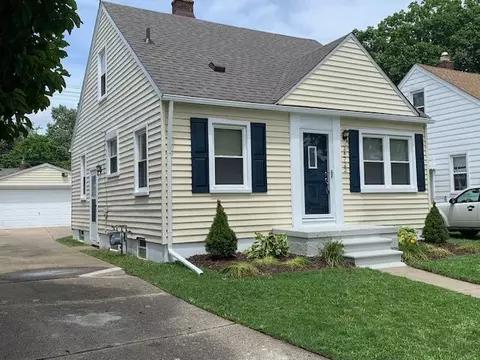 24722 Oxford St, Dearborn, MI 48124