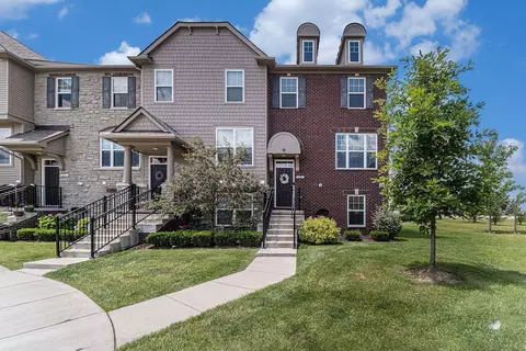 2806 Hartwick Dr, Rochester Hills, MI 48307